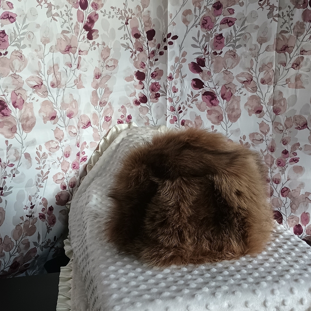 Fur Hat - Picture 10 of 14